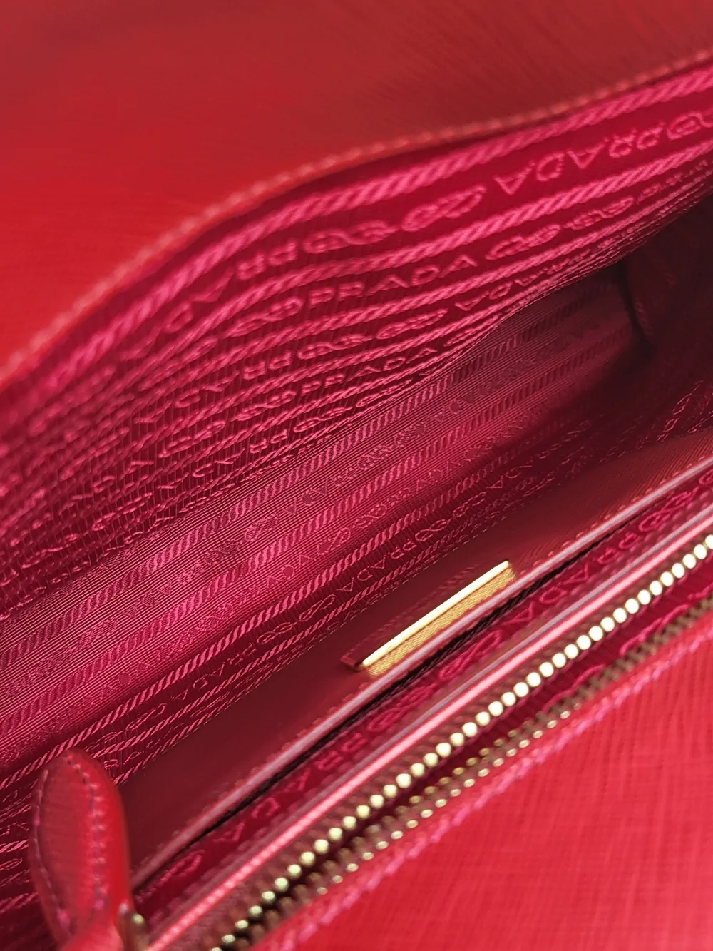 Prada Red Saffiano Parabole Handbag RossoPelle. Authentic w/COA..
